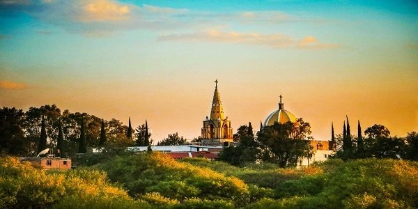 Parroquia de San Miguel Arcángel - Vista 1